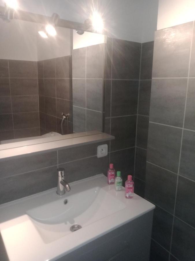 Jasmin Apartment แซ็งต์-ราฟาเอล ภายนอก รูปภาพ